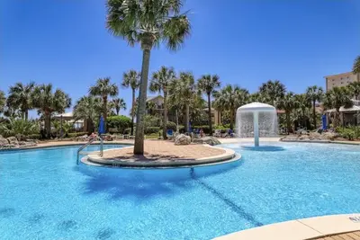 Image de 2bd 2bth Beachside Oasis W/ Pool View