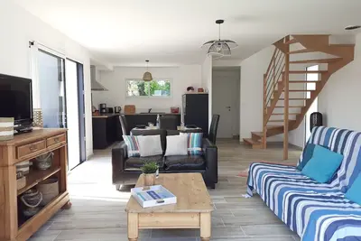 Image de Maison neuve clos de mur à 200m du Golfe du Morbihan