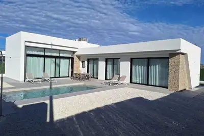 Image de Ontspanningen ten Midden van de Natuur in Alle Luxe