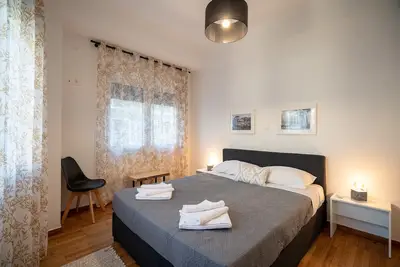 Image de Elmária Apartment is in the center of Athens, only 2min from the Metro Station