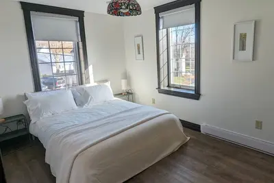 Image de Superbe appartement avec vue sur la rivière dans la région viticole