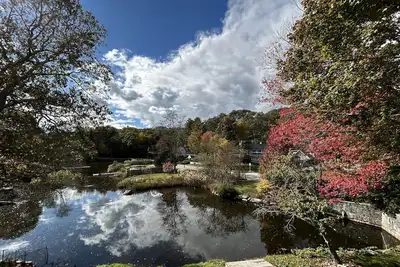 Image de Cozy Niantic Waterfront Home w/Dock! Minutes from Mystic, Restaurants & Beaches!
