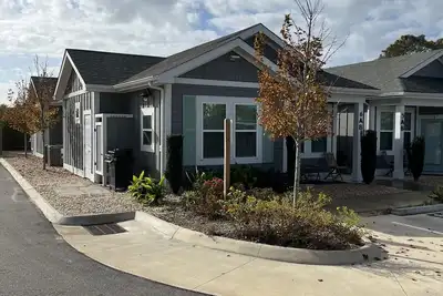 Image de Turtle's Nest Oceanside Townhouse In Corolla;  Pet Friendly