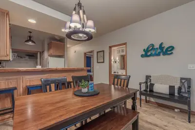 Image de 2br Village At Indian Point 604 near Sdc-Free Tickets Daily up to $500 Value