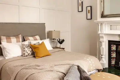 Image de Elgin House. King Bed + Fireplace + Spa bath for 2