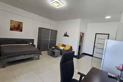 02-Experience contemporary luxury at Prince Apt, 20-minute stroll from the beach