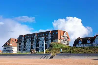 Image de Studio Le Lagon de Léon Cabourg, accès privatif direct à la plage et à la mer.