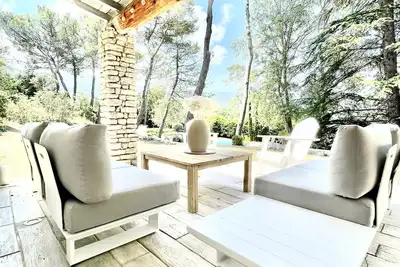 Image de Villa piscine chauffée en Provence, calme absolu