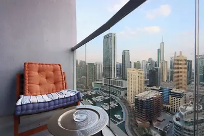 Image de Livbnb-3b w/Marina Views, Near Beach & Marina Mall