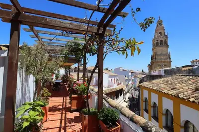Image de Casa con Encanto en la Judería de Córdoba. ¡A un Minuto de la Mezquita-catedral!