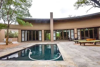 5 bedrooms Villa in Legend Golf and Safari