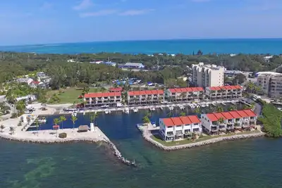 Image de Futura Yacht Club Condo 403