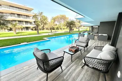 Image de 2 Bed Apartment with Private Pool
