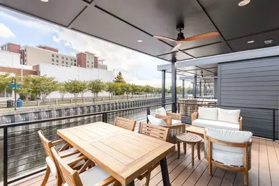 Image de Santorini @ The Cove Riverwalk Villas