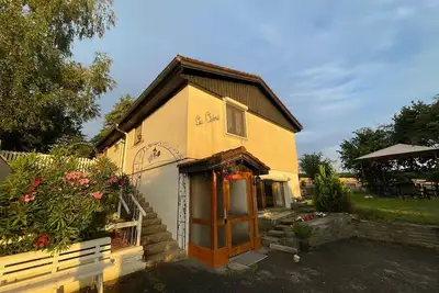 Image de Joli appartement moderne, à deux minutes de l'autoroute, idéal pour tous