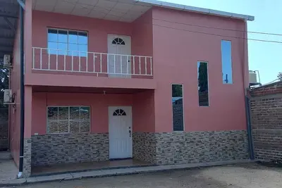 Image de Beautiful new 3 bedrooms house, 10 minutes away from the beaches. \n