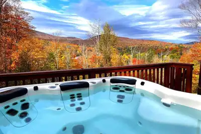 Image de Beartopia- Hot Tub, Views, 2 Primary Suites!