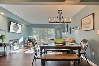 Image de Moose Tracks Lodge - Pool, Hot Tub, Golf, Sauna