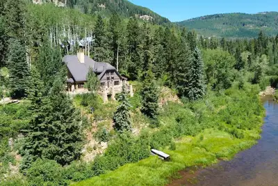 Image de Purgatory Skiing, Exquisite Mountain Lake Retreat