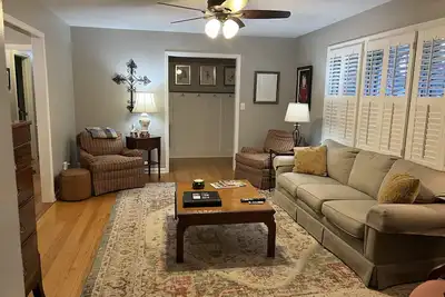 Great Masters Rental! 2. 5 miles from Augusta National