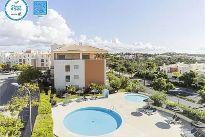 Image de Corcovada à Albufeira 1 chambre by Glenge Holidays