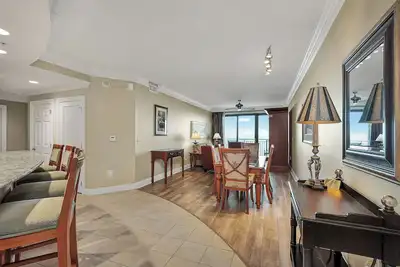 Image de Coastal Dreams | 3br | Sleeps 8 | Pool | Crab Island
