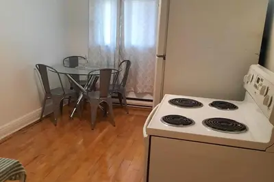 Image de logement près des hopitaux et universités