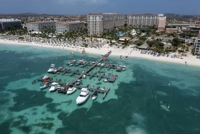 Image de 2 Br Villa @ Aruba Surf ~ 4 Star ~ Resort Access ~ Palm Beach ~ Pools ~ Kitchen