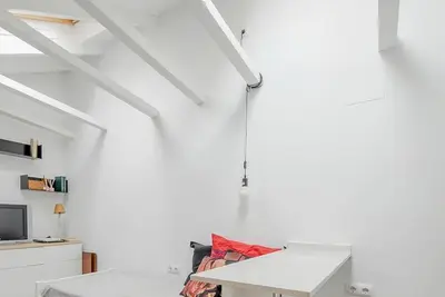 Image de Piso en Barrio Optimo y Cerca del Centro, con Restaurantes, Tiendas y Ocio