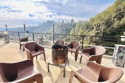 Image de Backwoods Suites : Serene retreat with breathtaking views.