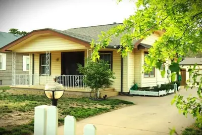 Image de Salt City Cottage