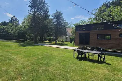 Image de Mini maison Tiny house 6 pers sur jardin de 3800m2 avec jacuzzi