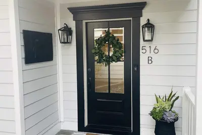 Image de Charming New Casita Lower Riviera, Quiet, Ac, 6 blocks to State St, Pet-Friendly