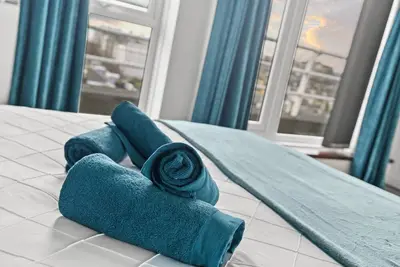 Image de City centre Penthouse - long stays - big discounts