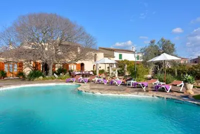 Villa 'Cas Moliner' avec WiFi, climatisation et piscine privée