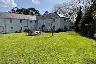 Image de Cadwaladr, pet friendly, luxury holiday cottage in Caernarfon