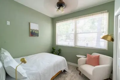 Image de The Urban Fox- Guest Cottage