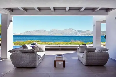 Beachfront Art Villa with a heated pool