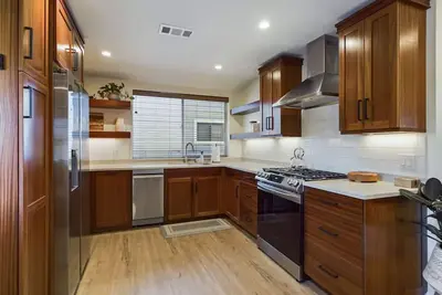 Image de The Yellow Doors `B`