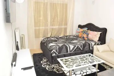 Image de Cheap Professional Beautiful Studio Apartment