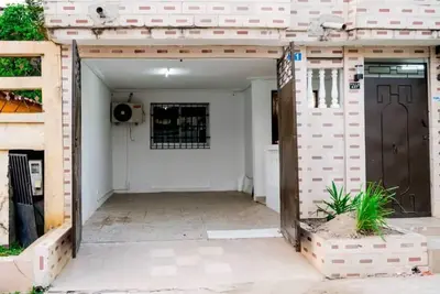 Image de Stunning 4-Bed Villa in cocody engre Abidjan