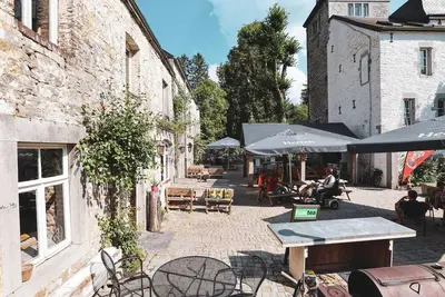 Image de Combinaison d'appartements dans un beau château