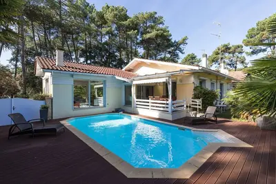 Hossegor villa privée piscine jardin calme