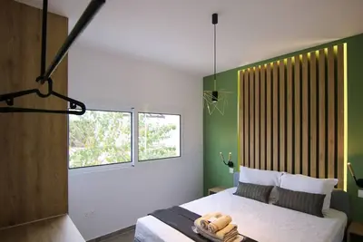 Image de Phaedrus Living: Seaside Modern Flat Limnaria 123