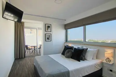 Image de Phaedrus Living: Luxury Suite Nicosia 501
