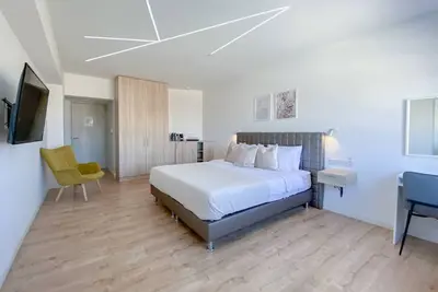 Phaedrus Living: Plateia Suite Brillante