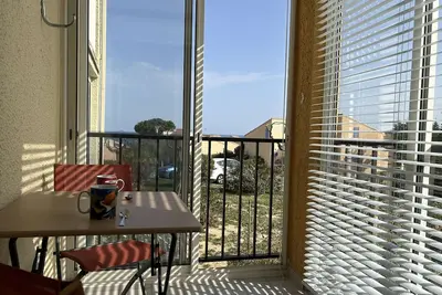 Image de Charmant T2 avec Balcon et Parking à 800m de la Plage - St Pierre la Mer