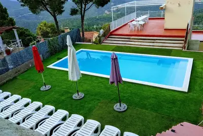 Image de Villa pour 12 pers. avec piscine privée et barbecue à 3, 5 km de la plage