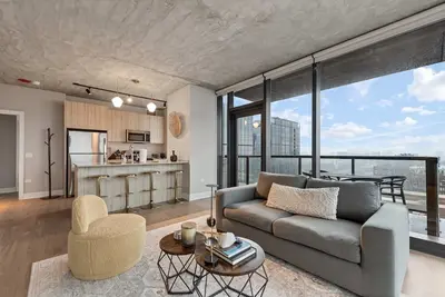 Image de West Loop 2br, Walk to Top Restaurants, Sleeps 5