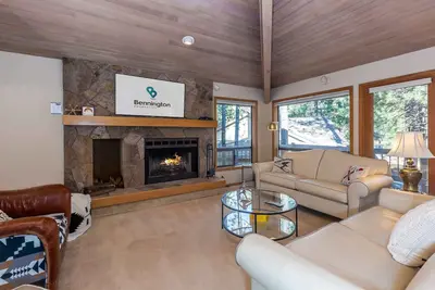 Image de Thre11 - Gorgeous Home, Peloton, Ping Pong